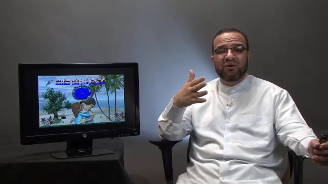عاملني باعتباري